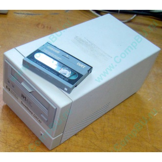 Стример HP SuperStore DAT40 SCSI C5687A в Магнитогорске, внешний ленточный накопитель HP SuperStore DAT40 SCSI C5687A фото (Магнитогорск)