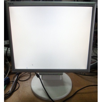 Монитор 17" TFT Nec MultiSync LCD175VXM+ бело-серебристый (Магнитогорск)